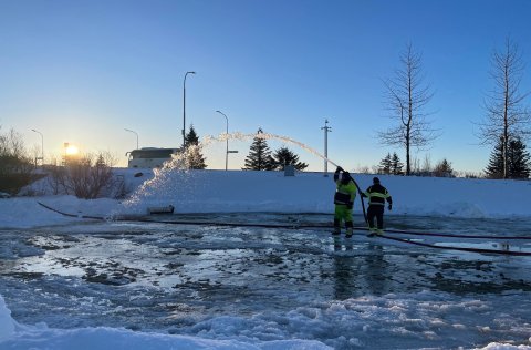 Svell á menningartúni undirbúið.