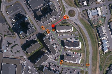 Hjáleið vegna malbikunar á Vallakór