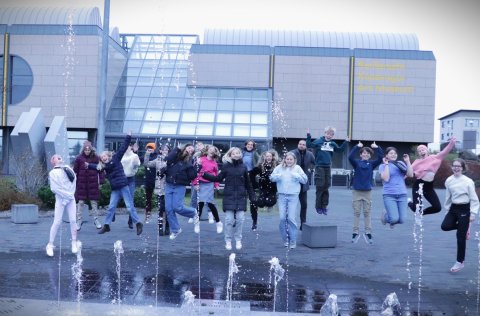 Hressir þátttakendur í Vatnsdropanum.